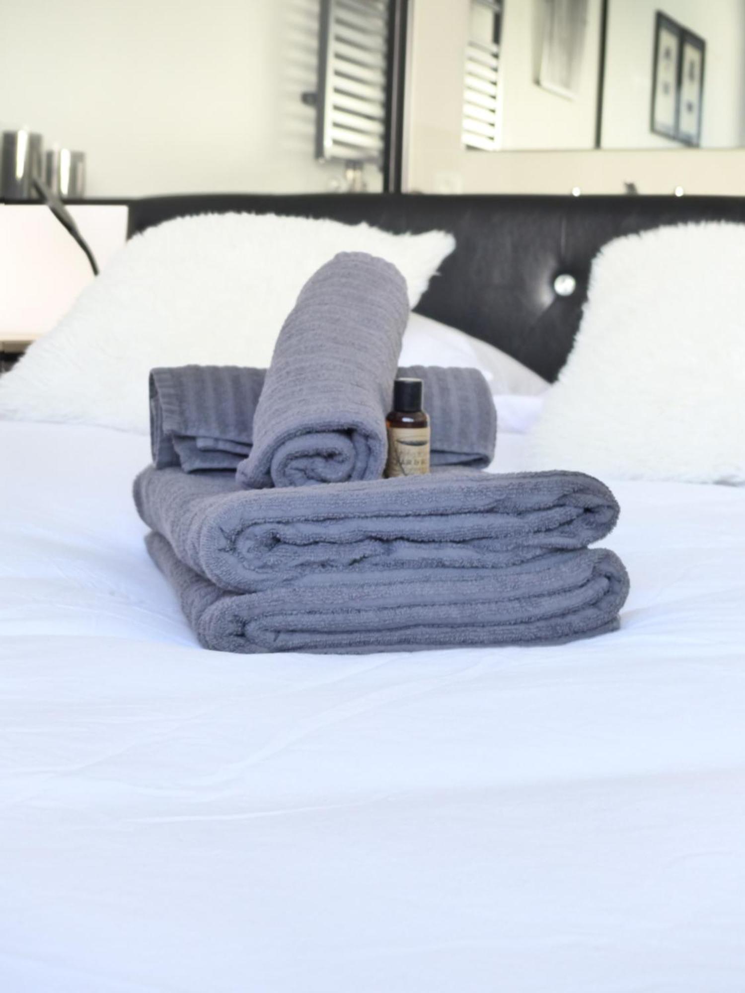 Apartament La Cite Des Coeurs Lu Parking Inclus Nantes Zewnętrze zdjęcie